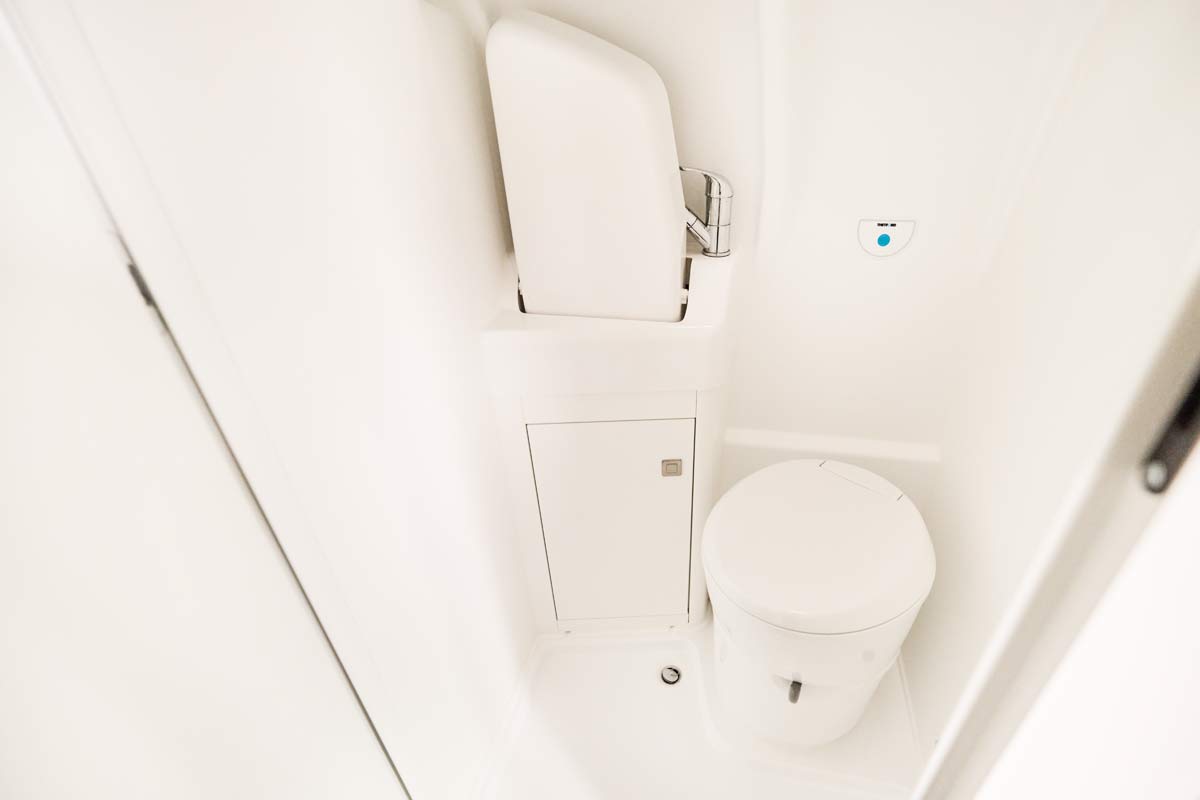 Wc w kamperze na wynajem Wc w kamperze na wynajem